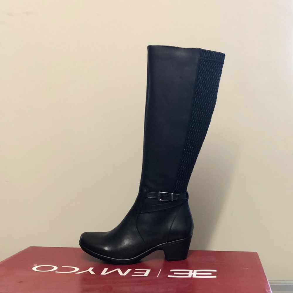 EMYCO NEW SUPER NICE BOOTS SIZE 6.5 DISCOUNT!!!!